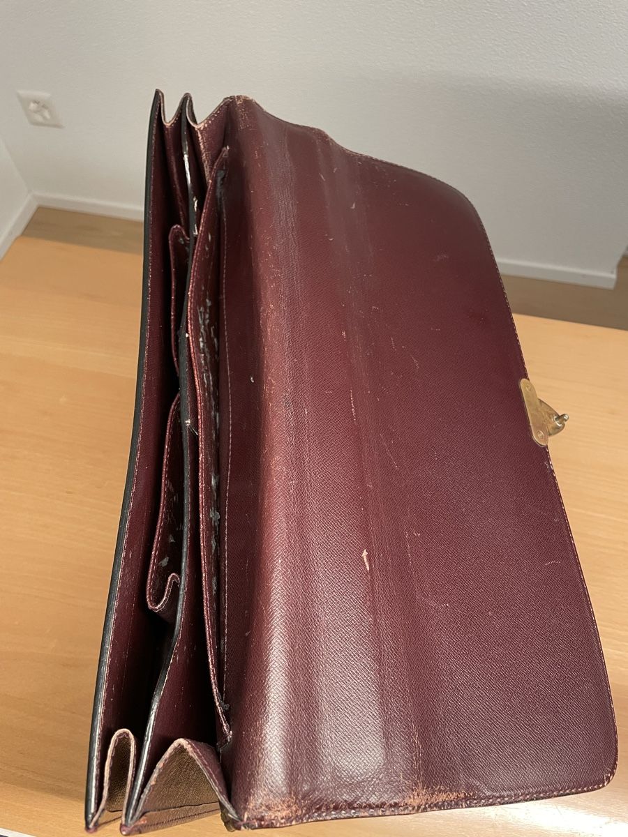 Louis Vuitton Koffer & Taschen: Aktentasche Louis Vuitton bordeaux Leder – Gebraucht aus Zürich von ricardiniho 5