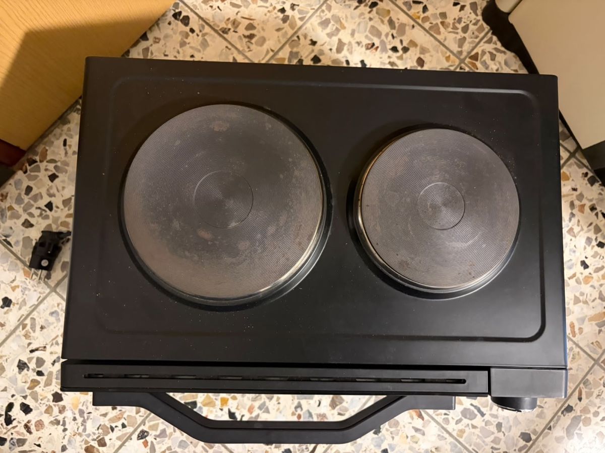Elettrodomestici da cucina: Severin Minibackofen mit Kochplatten schwarz gebraucht – Usato da Thörigen venduto da yana_11