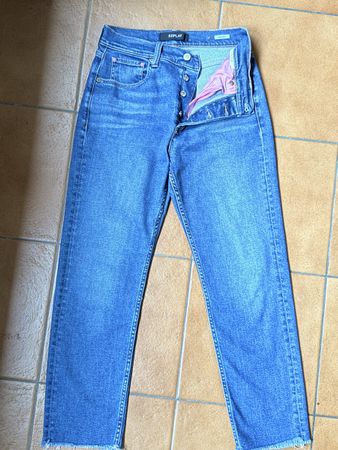 Jeans Replay nuovi, taglia 27, stile unico per l'estate