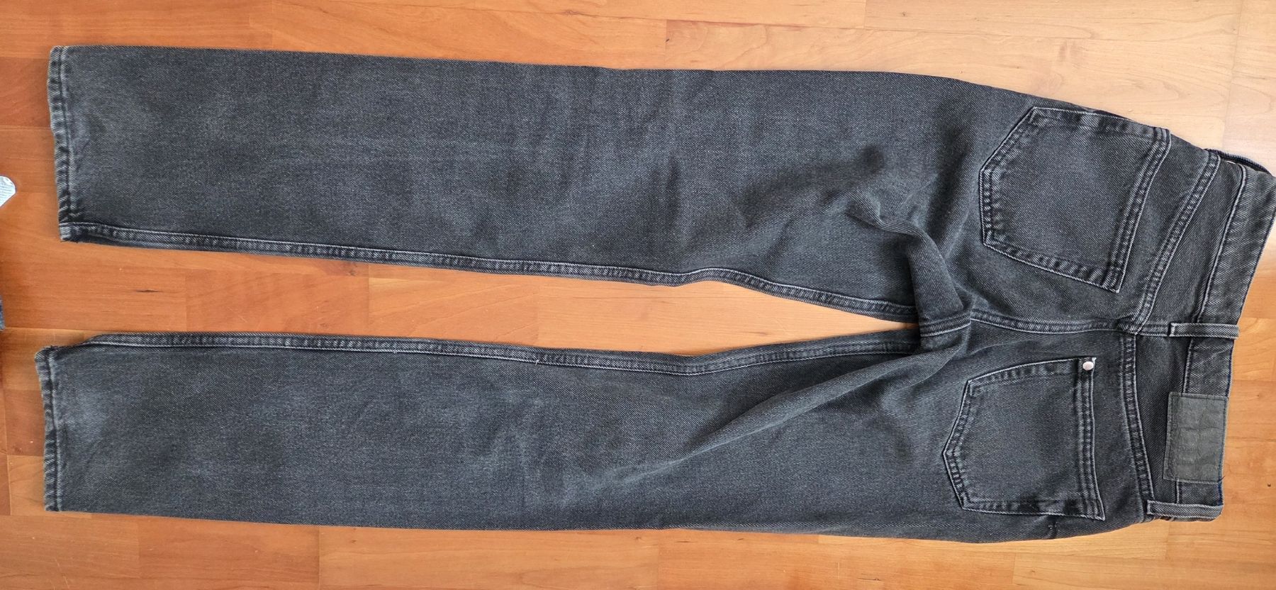 Jeans: Jeans Straight Denim Gr. 32 – Gebraucht aus Lyss von Urma5 1