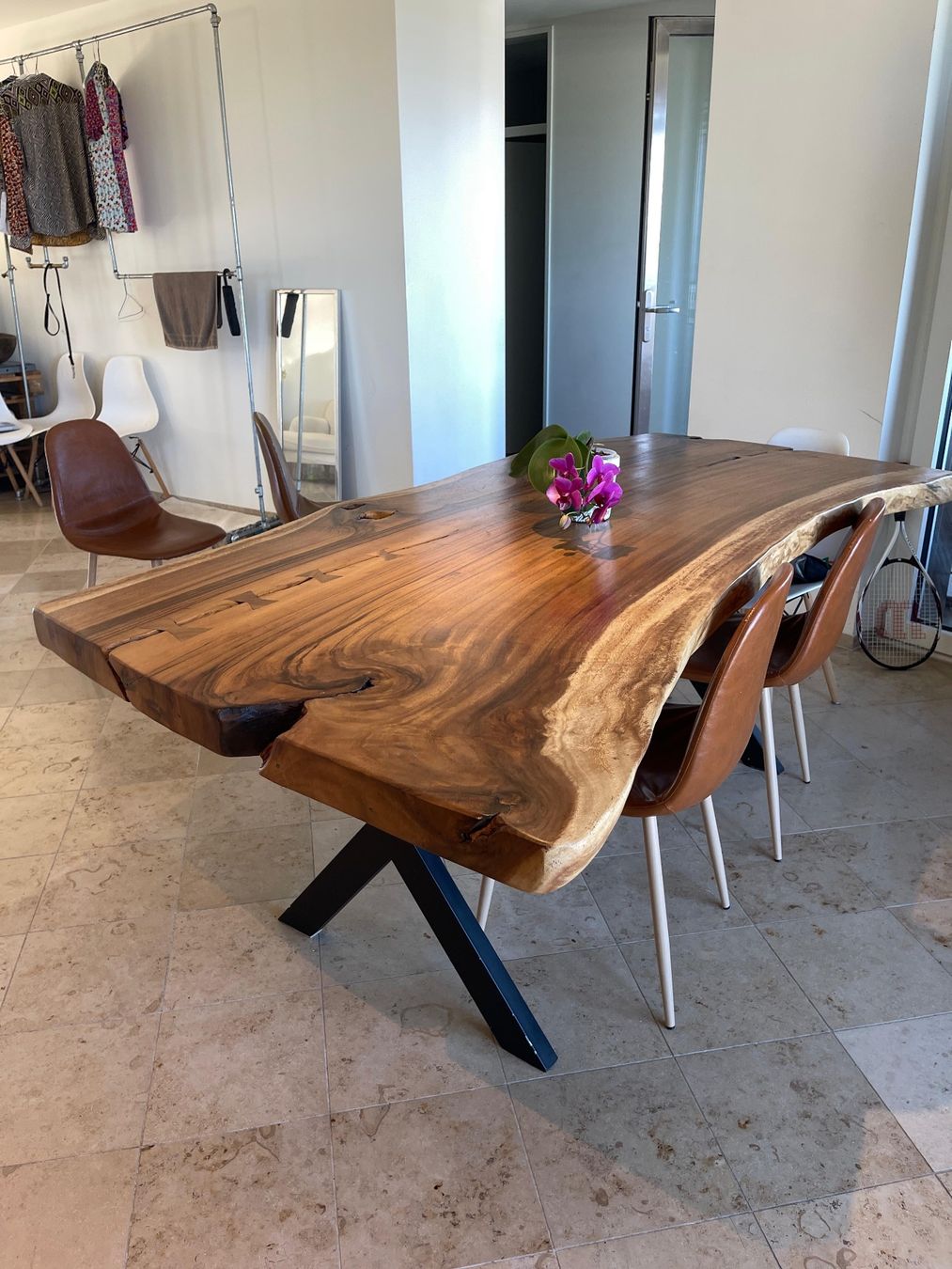 Tavoli: Suar Holz Esstisch ca. 2m x 1m – Usato da Zürich venduto da carpinteiro 1