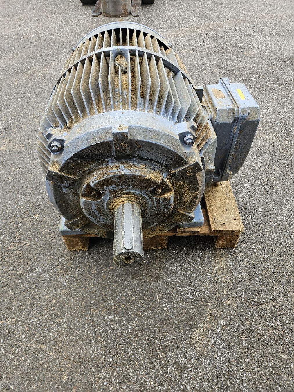 ABB  Moteurs: Elektromotor 110 KW – D'occasion à Einsiedeln par Paletten 4