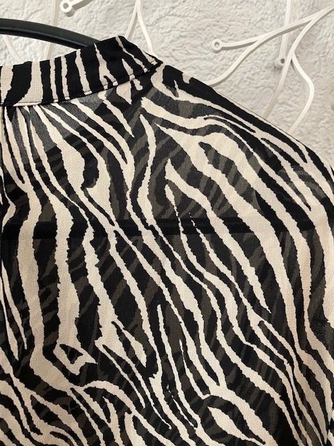 Blusen: Zarte Bluse – Neu (gemäss Beschreibung) aus Zürich von dbricard 2