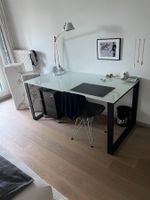 Bürotisch  mit Korpus