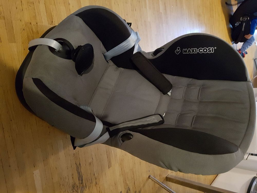 Puppen Autositz 17cm - Weicher Sitz Mit Lüftungsclip