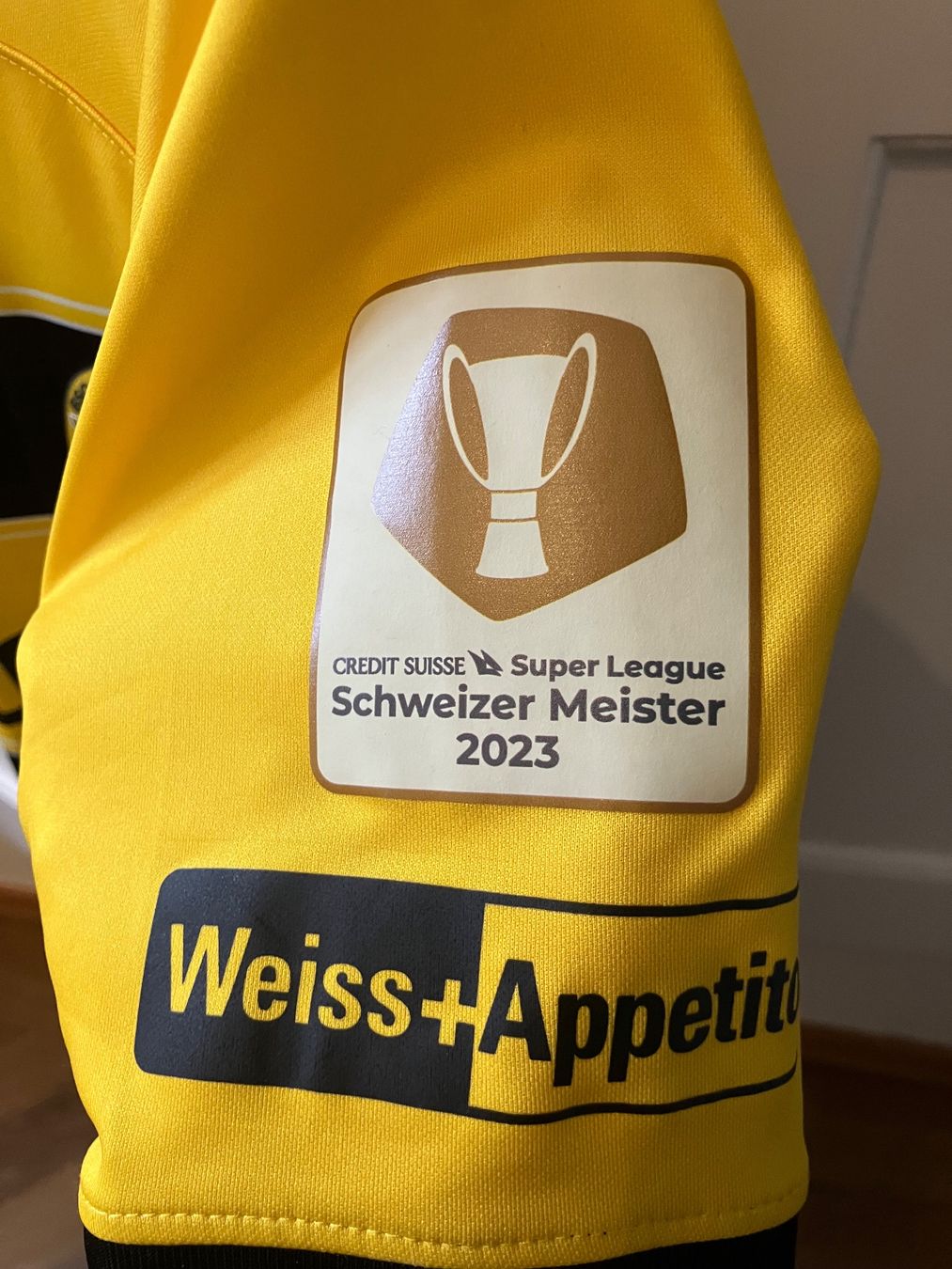 Young Boys Canottiere & Pantaloni: Yb Trikot – Usato da Bern venduto da Marc.12345 2