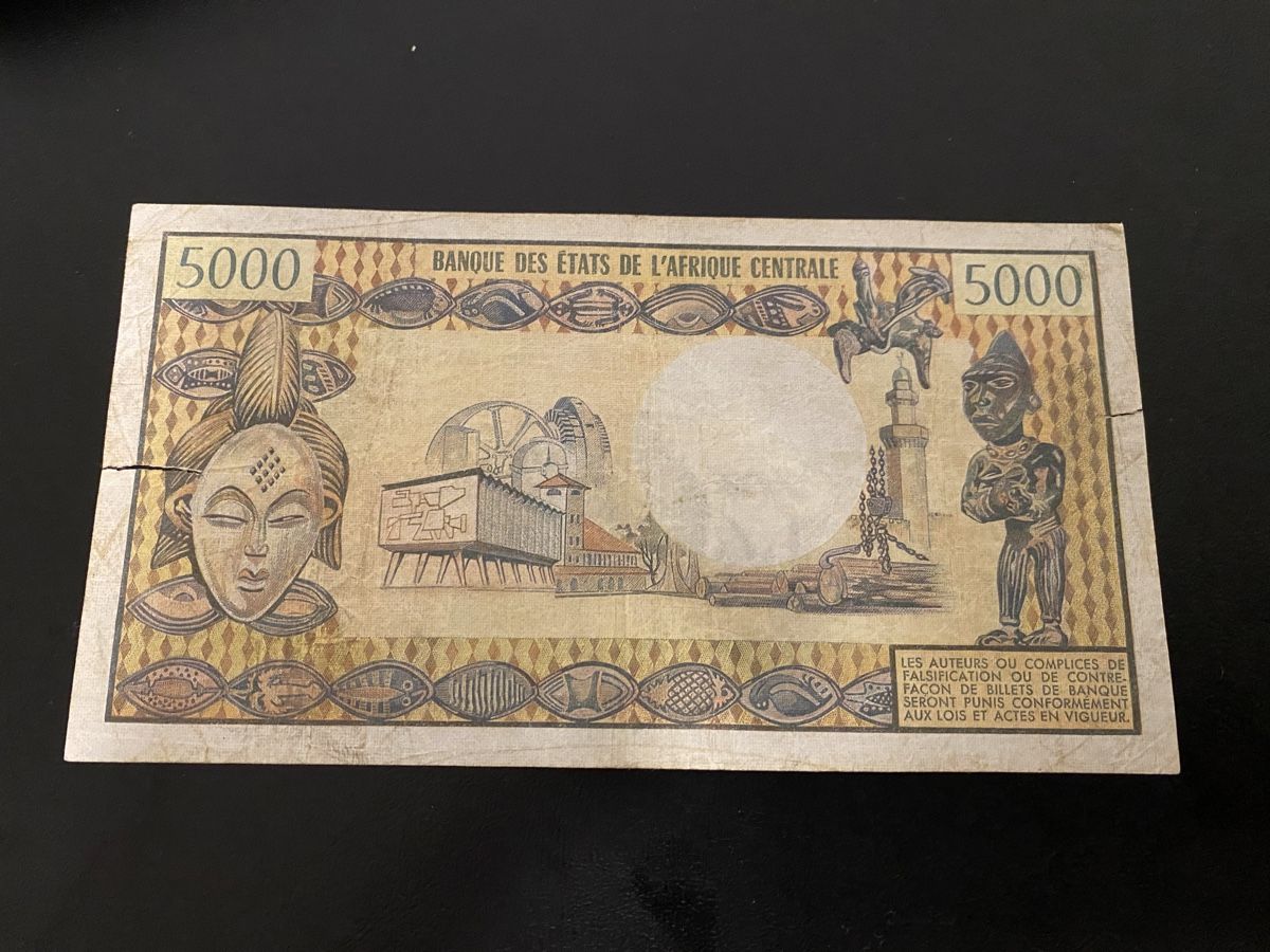Banconote: Cameroon 5000 Francs 1974 – Usato da Dällikon venduto da Woldbanknoten 2