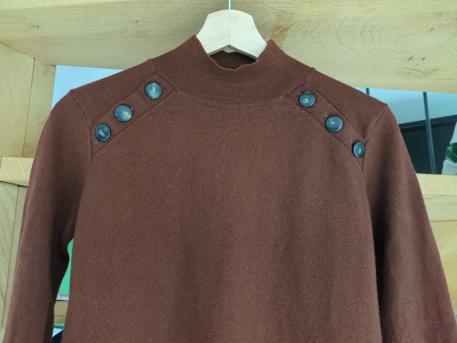 Sezane Maglioni & Felpe: Pull Sezane Gerry Chocolat (neuf) – Nuovo (secondo la descrizione) da Grueningen venduto da t.campanella 1