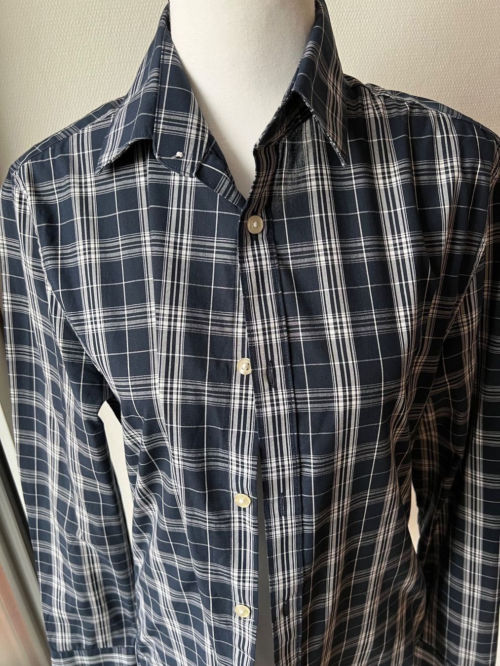 H&M Chemises: H&M Herrenhemd, Grösse S – D'occasion à Riehen par edu_92w7 5