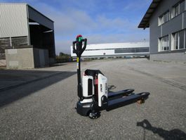 Stapler Elektro Geh-Hubwagen 2000 KG Li-Ion Batterie Neu