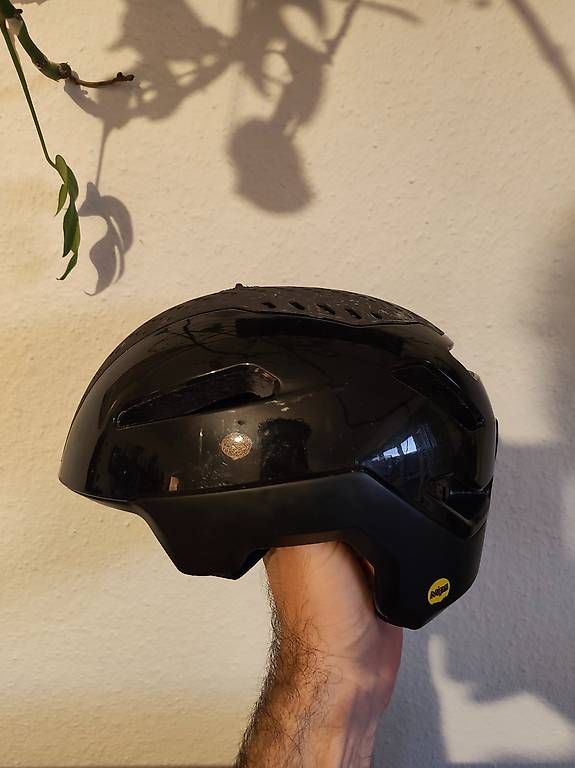 Caschi: Casque BELL Annex Noir – Usato da Genève venduto da valentin.dupanloup