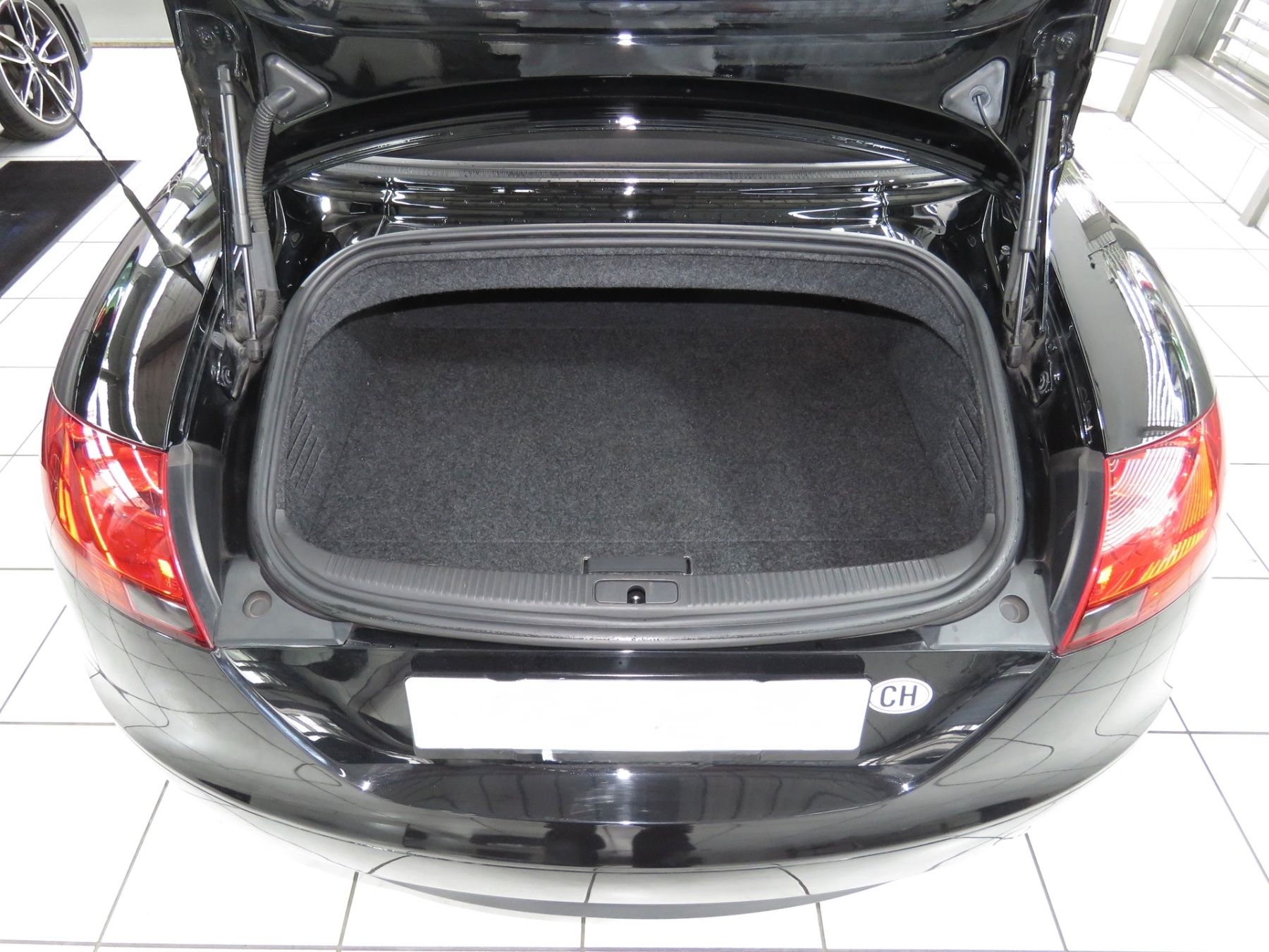 Audi Automobili: LETZTE CHANCE TT CABRIOLET – Usato da Volketswil venduto da htm_szj9 9