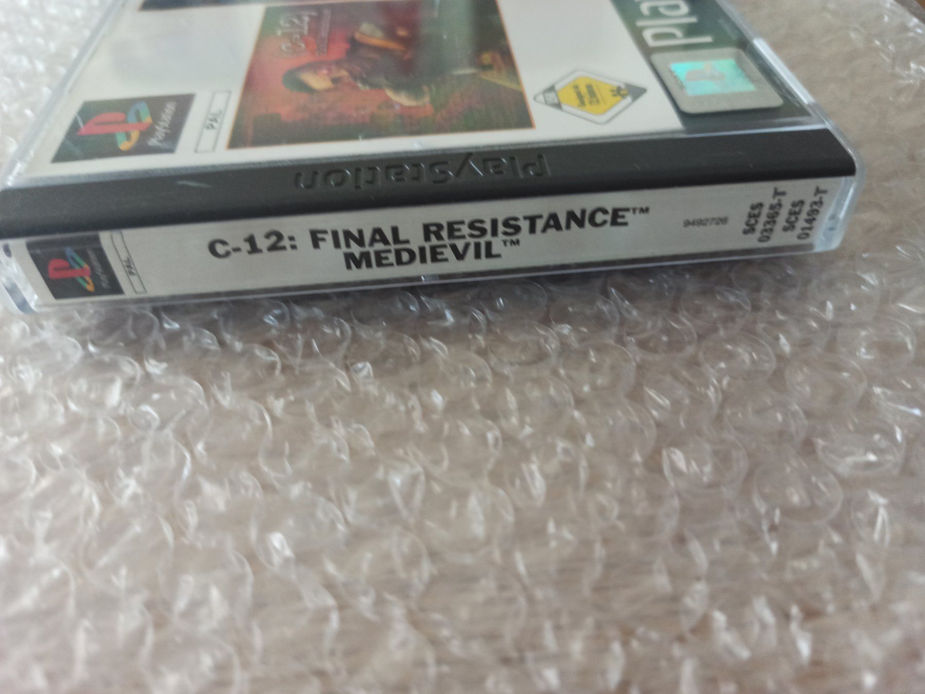 Spiele: C-12: Final Resisitance & MediEvil PS1 – Gebraucht aus Oberweningen von mar_87mx 3