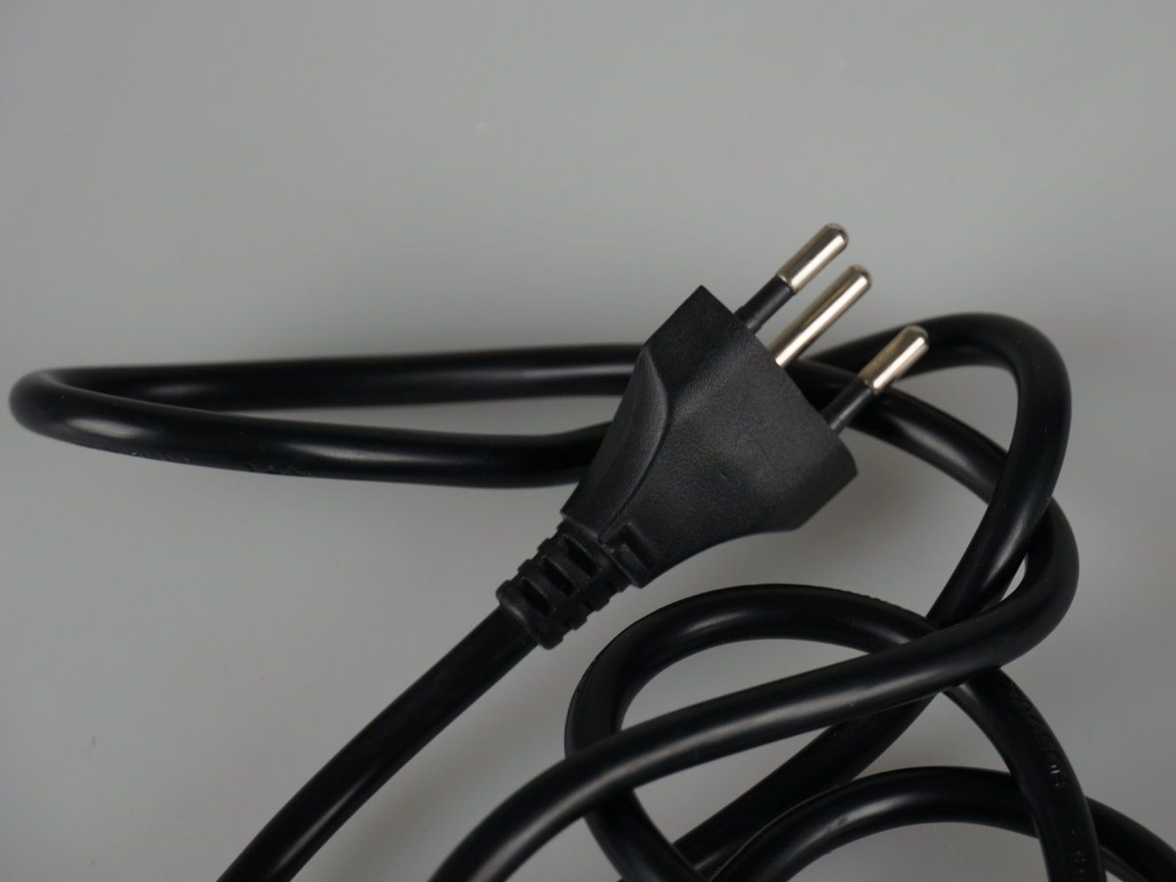 Spine: Schönenberger PowerHub 35W PD – Usato da Rüti ZH venduto da Restwert_Rueti_ZH 4
