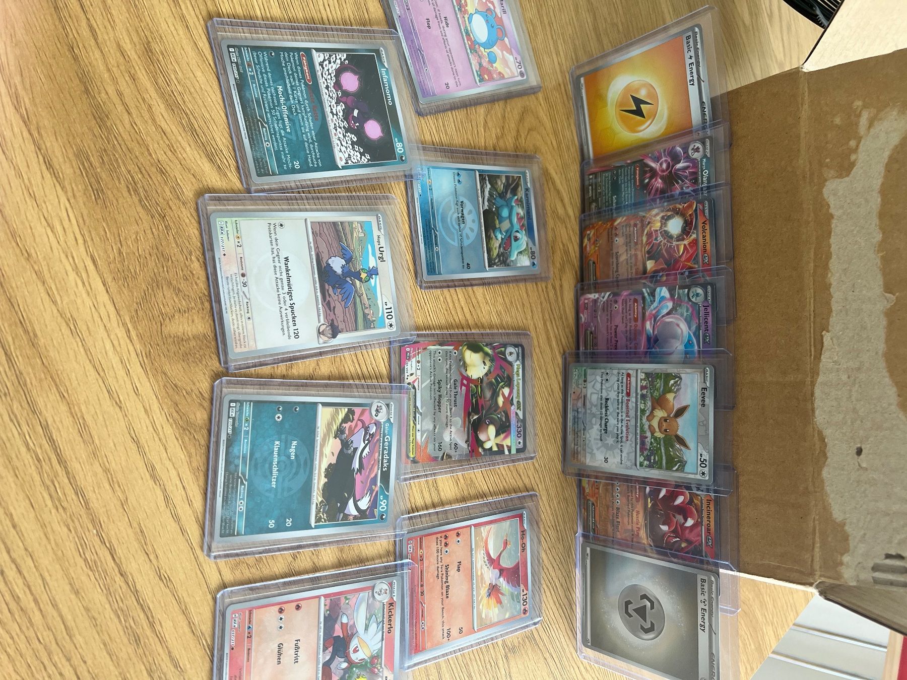 Pokémon Carte collezionabili: Pokémon Karten Sammlung – inkl. Toploader – Usato da Chur venduto da haris221 1