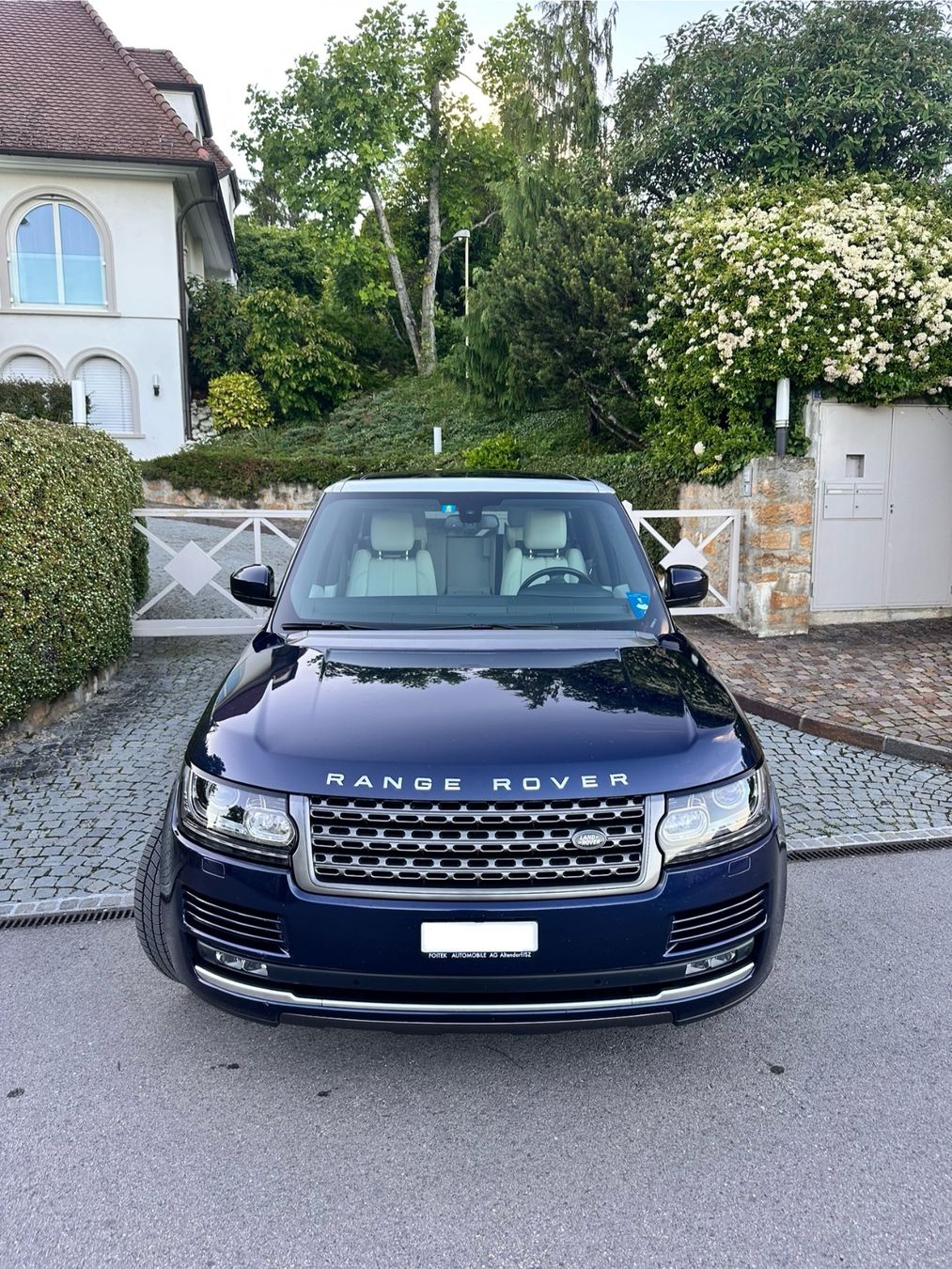 Land Rover Automobili: Land Rover Range Rover 3.0 TDV6 Vogue – Usato da Genève venduto da SovereignWatch 5