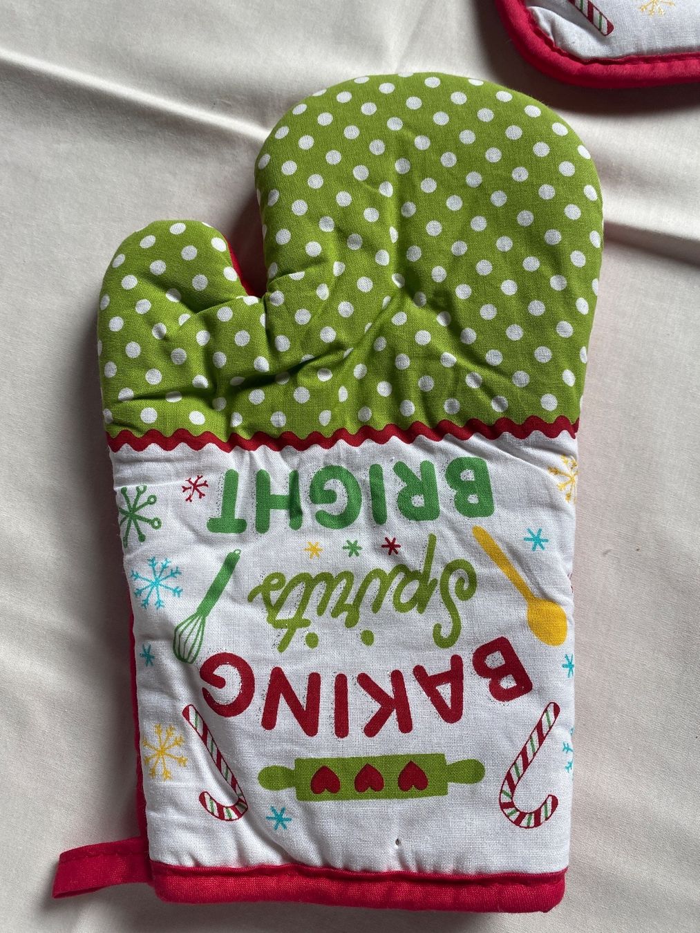 Tutte le decorazioni: Christmas Pot Holder Baking Spirits Bright New – Nuovo e nell'imballaggio originale da Buttikon SZ venduto da Maxwelltime 4