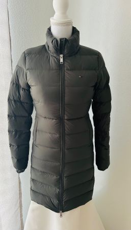 Tommy Hilfiger Daunenmantel XS-S, NP 320Fr.