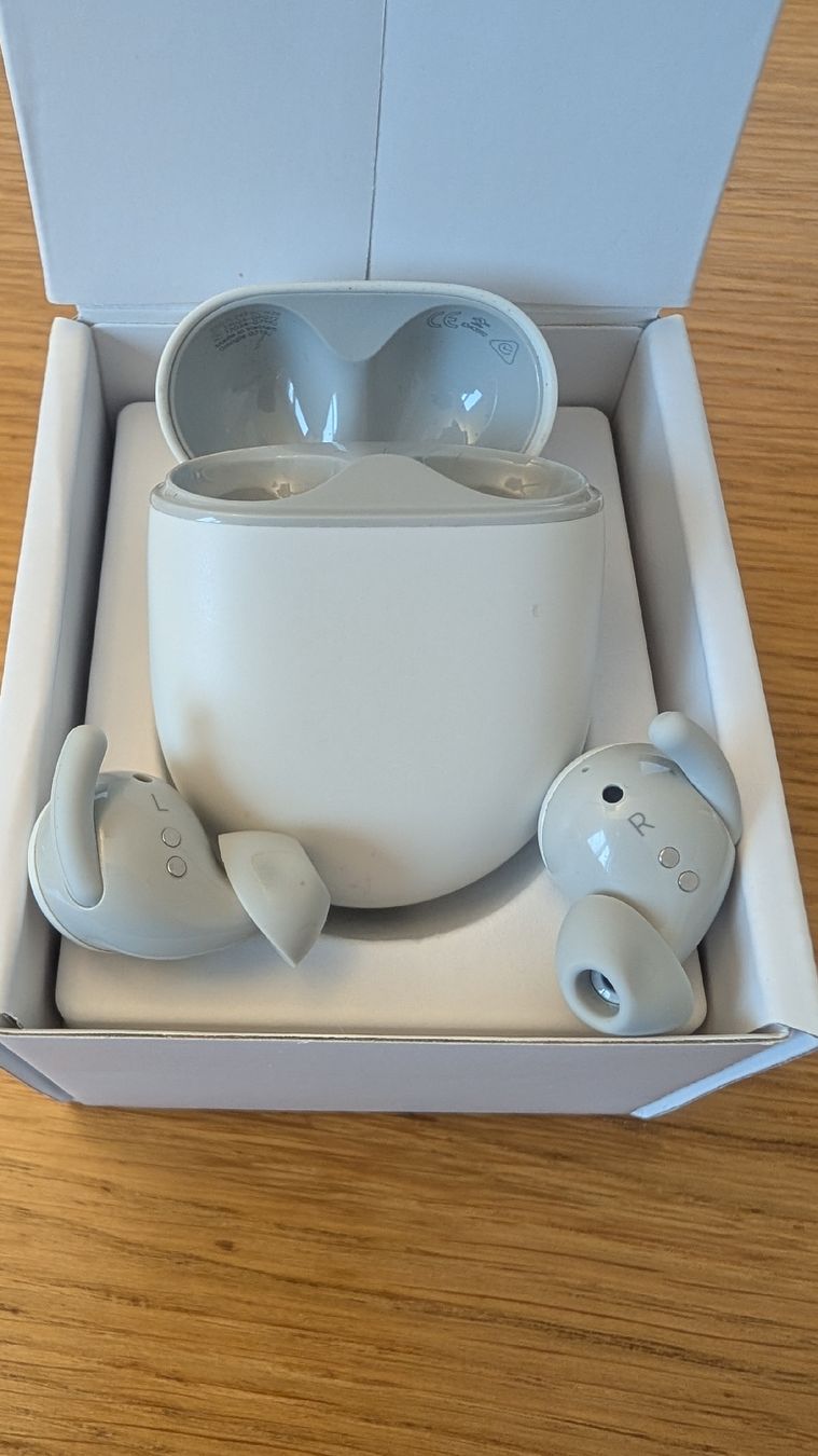 Google Cuffie: Google Pixel Buds A-Series weiss clearly white – Usato da Wangen SZ venduto da jarheit 1