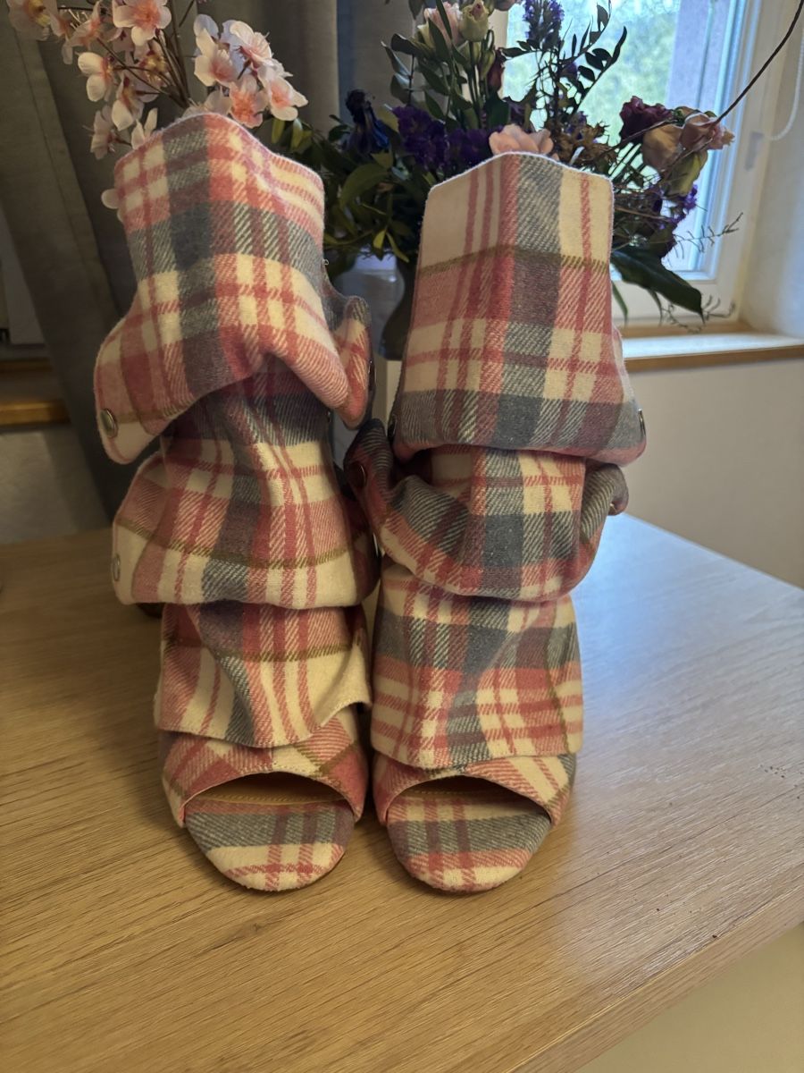 Herrenschuhe: Bottine à talon à vendre – Neu und originalverpackt aus Sonceboz-Sombeval von Luna_p1414 2