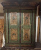 Antiker Voglauer Bauernschrank Serie „Anno 1800“ farbig
