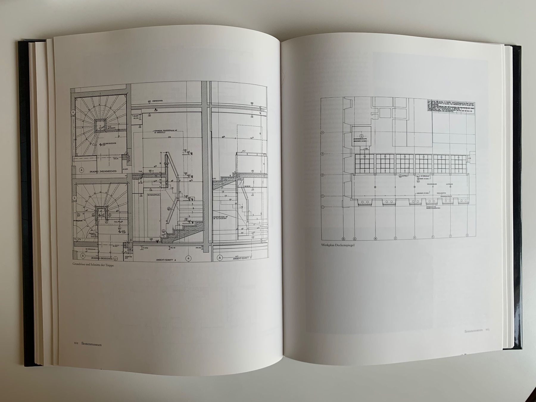 Libri: Museums Architektur Frankfurt 1980-1990 – Usato da Zürich venduto da Leonieonie. 3