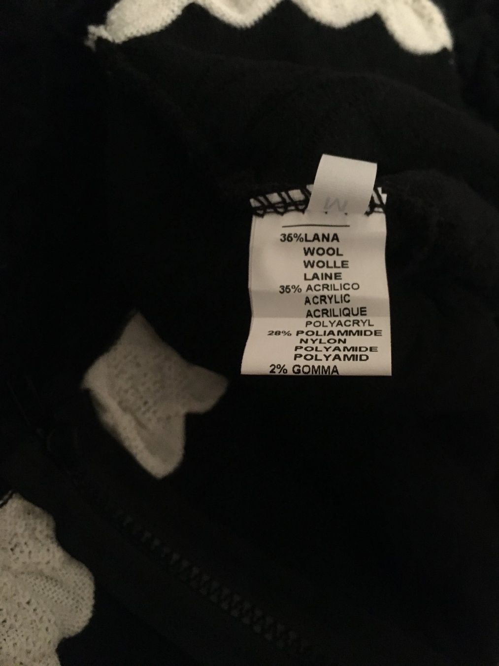 Giacche: Jacke, gerippt / mit weissem Rand – Usato da Uster venduto da jelk 5