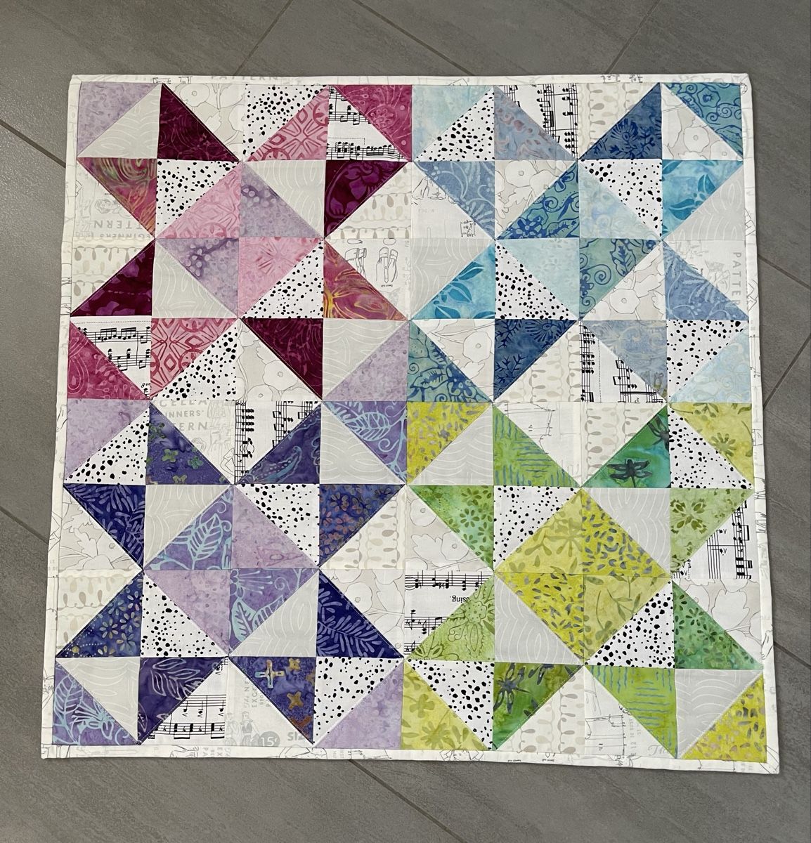 Toutes les décorations: Patchwork - centre de table – Neuf avec emballage d'origine à La Chaux-de-Fonds par NathalieM07