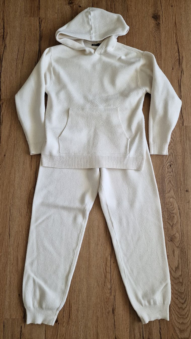 Zara Completi: Strick-Hosenanzug, Creme, Gr.140-152 – Usato da Mönchaltorf venduto da nzhuravel