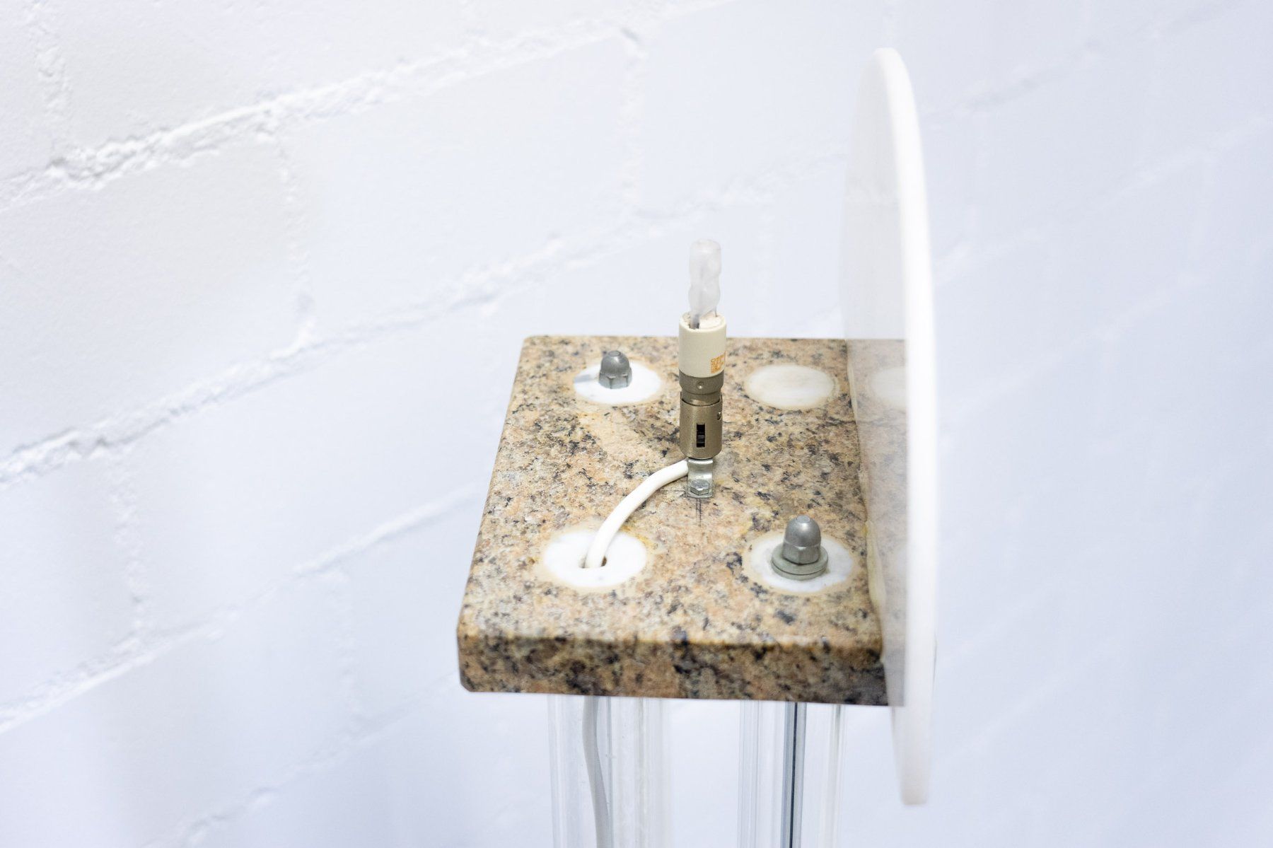 Lampade: Stehleuchte Granit Plexiglas - Lieferung möglich – Usato da Schaffhausen venduto da Studio-Ara 5