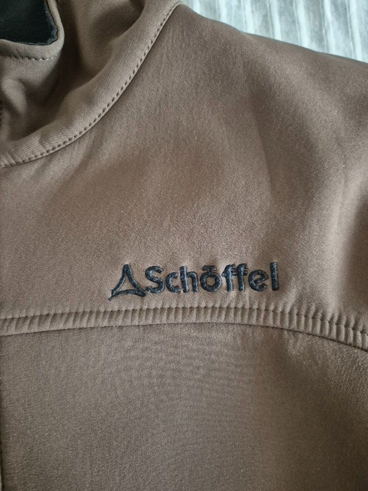 Schoeffel Giacche: Schöffel Softshelljacke Gr. 56 – Usato da Aarburg venduto da 69daros 2