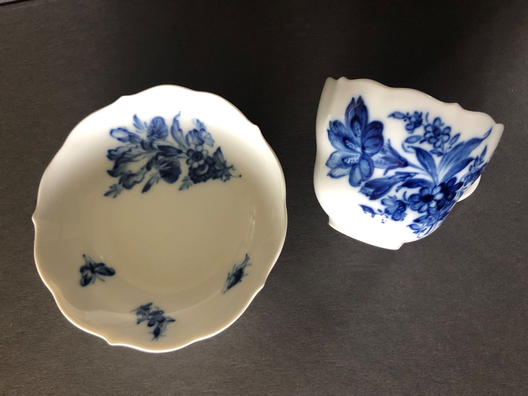 Tazze: Meissen Moccatasse, blaue Blumenmalerei – Usato da Neerach venduto da hankel 3