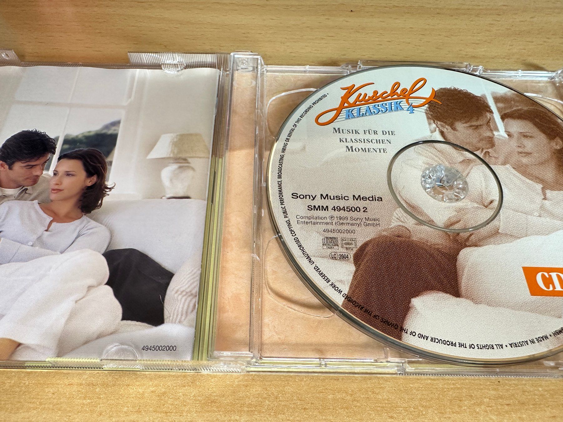 CD: Various – Kuschel Klassik 4 - 2 CD – Usato da Rikon im Tösstal venduto da Alpenmutz 2