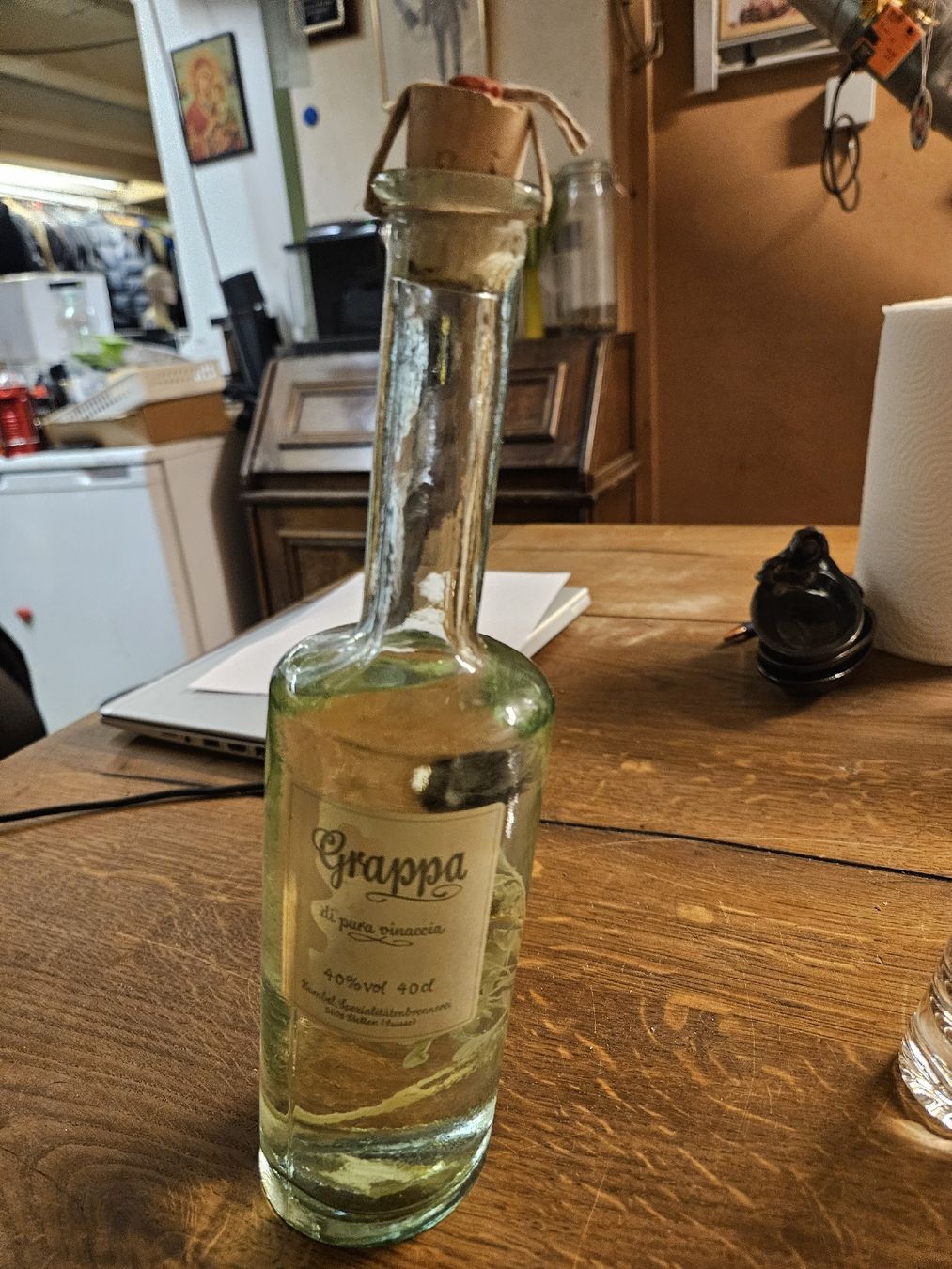 Bevande alcoliche: Grappa Flasche + 4 Grappa gläser Deko Geschenkidee (S1) – Nuovo (secondo la descrizione) da Rorschach venduto da TimelessTrading 1
