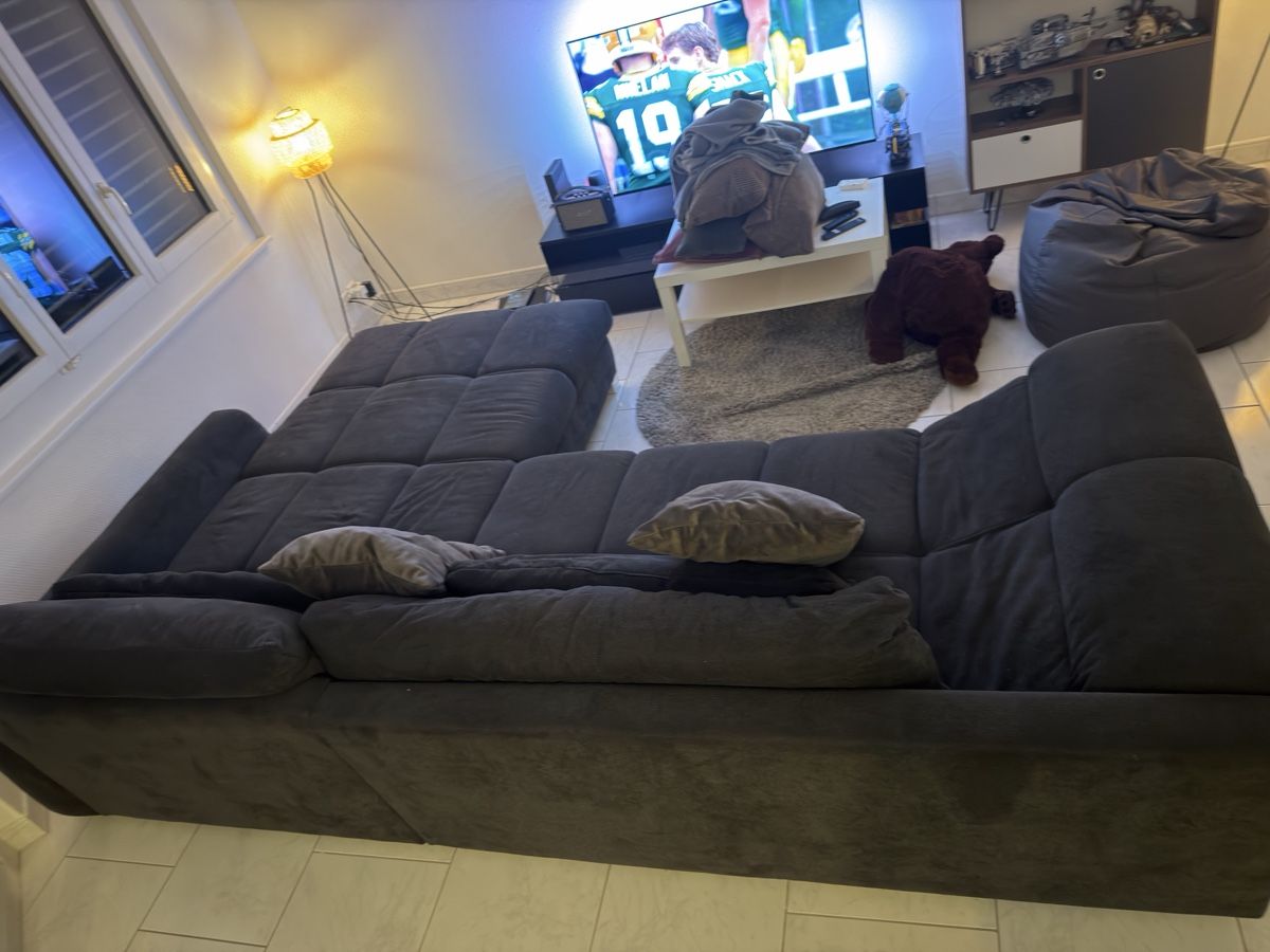 Sofas: Sofa – Gebraucht aus Zollikerberg von nic_vl9m 1