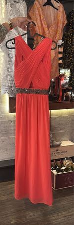 Robe longue corail, taille S, pour une soirée d'été parfaite