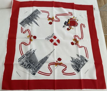 Belvedere Wien Foulard 🌸
