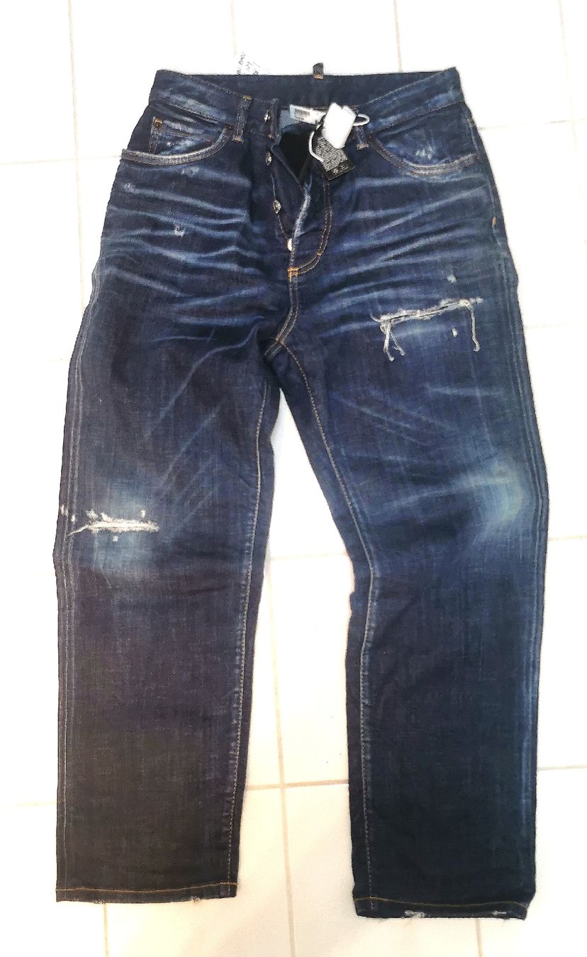 Dsquared2 Jeans: Dsquared jeans neue – Neuf avec emballage d'origine à Wetzikon ZH par mau_m2bm