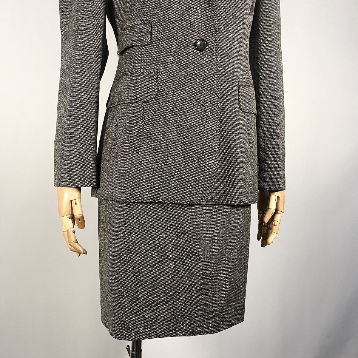 Windsor Completi & Tailleur: WINDSOR Blazer and Skirt Set – Nuovo (secondo la descrizione) da Freienbach venduto da Avviivva_Shop 1