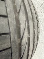 Pneu 275/40 R20