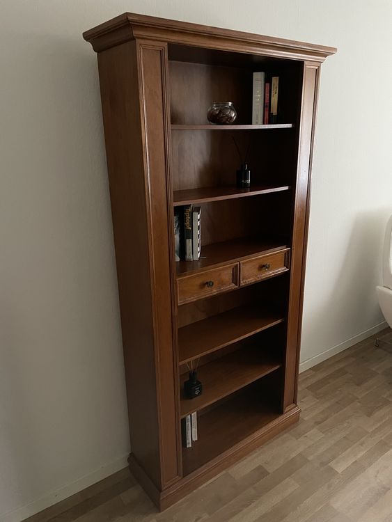 Scaffali: Klassisches Bücherregal mit Schubladen | Edles Design | – Usato da Dietikon venduto da lir_6b7c