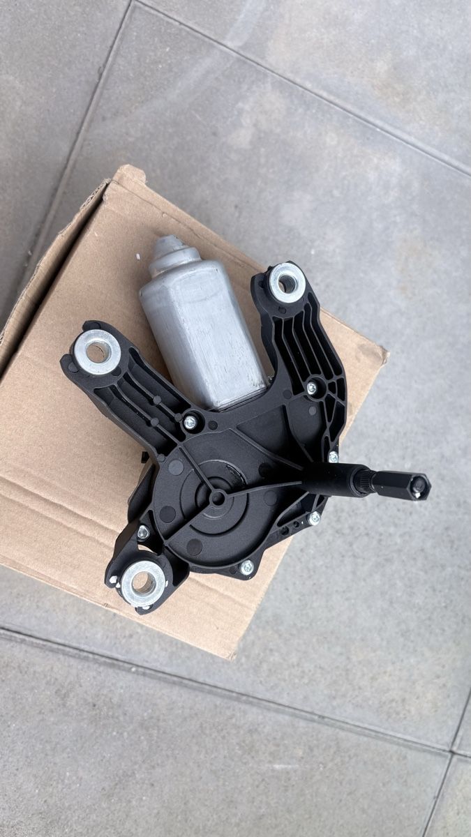 Mini Toutes les pièces auto: Heckwischer motor mini Cooper r53 – Neuf (Voir description) à Thundorf par car_h6gw