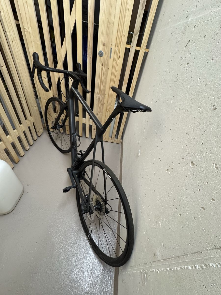 Canyon Velos: Canyon Ultimate CF SL Disc 8.0 XL Ultegra – Gebraucht aus Zürich von rafael.hofmann 1