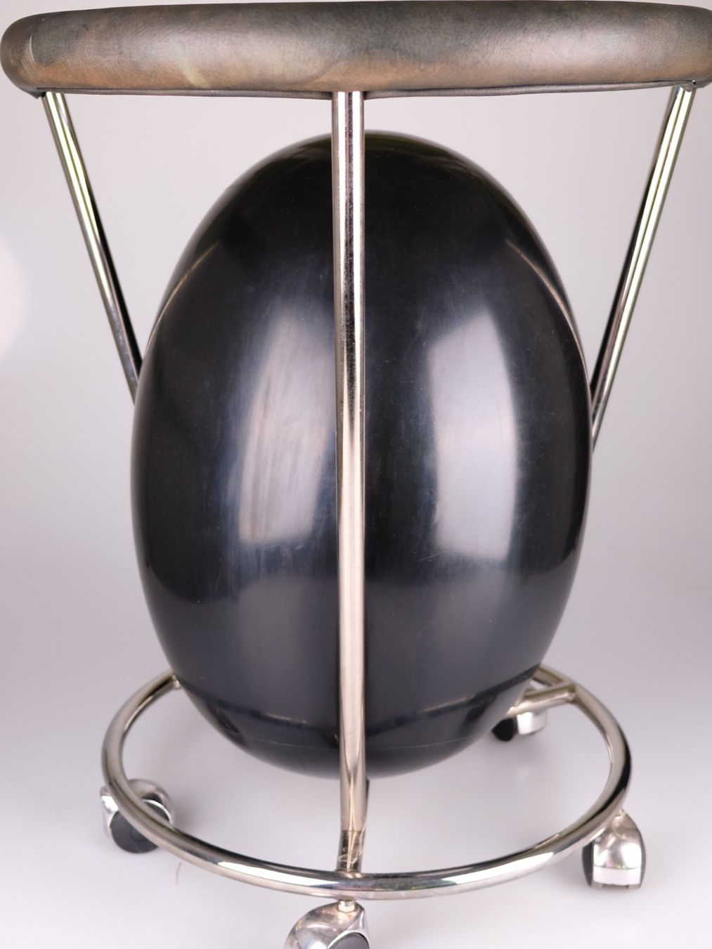 Sedie: Ergonomie Bürostuhl - Eggball – Usato da Volketswil venduto da brockipfannenstil 2