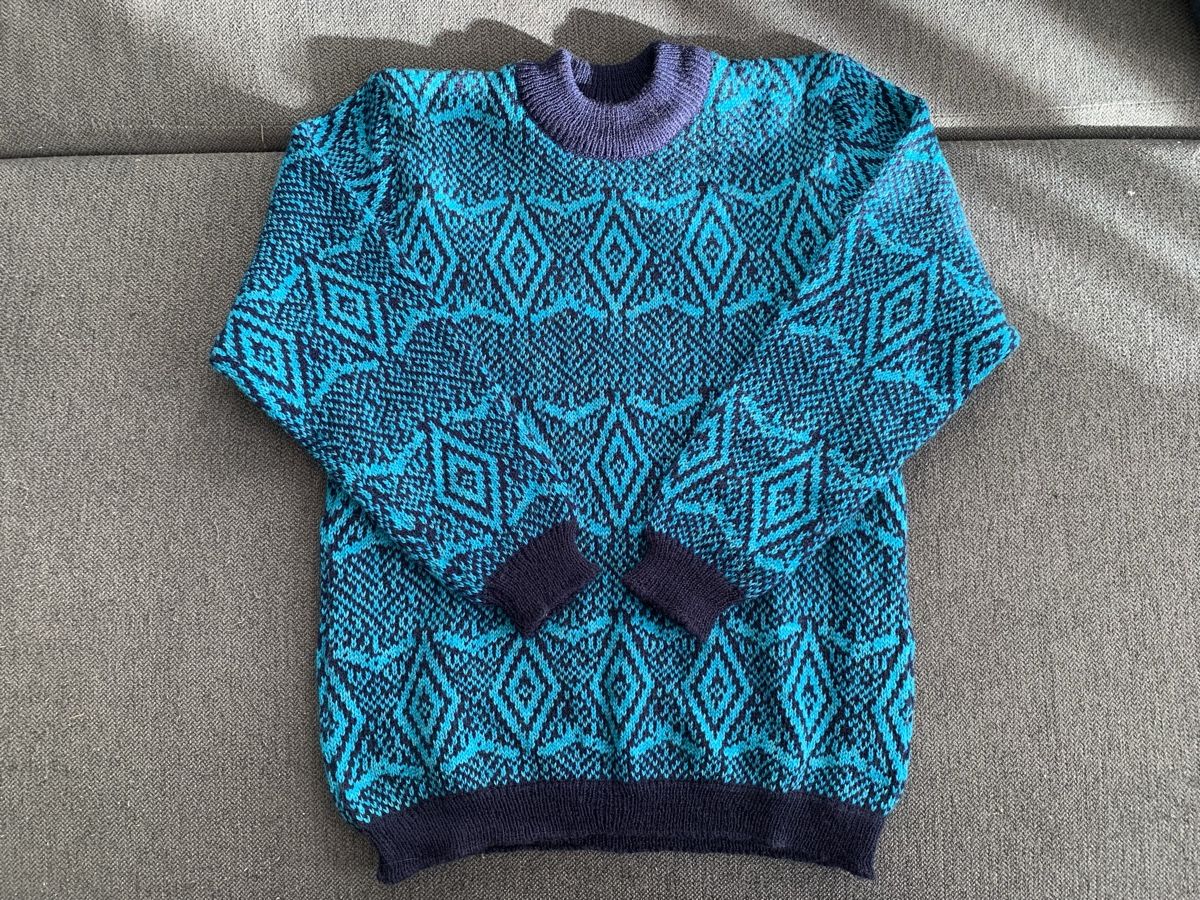 Pullover & Sweatshirts: Pull Laine Vintage Bleu Turquoise Taille S/M – Gebraucht aus Lausanne von EliseH