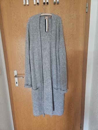 Boss Strickjacke grau Damen Grösse M guter Zustand