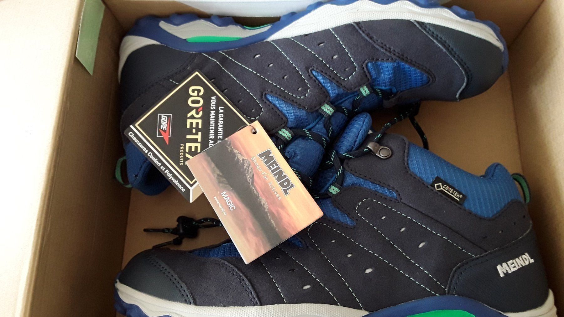 Scarpe per ragazzi: Neu  meindl wanderschuhe gr 38 – Nuovo e nell'imballaggio originale da Dagmersellen venduto da L.Ga. 1
