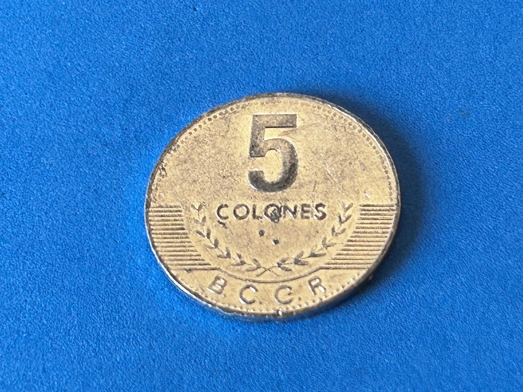 Tutti le monete: Costa Rica - 5 Colones 2005 – Usato da Corcelles NE venduto da AJKader 2