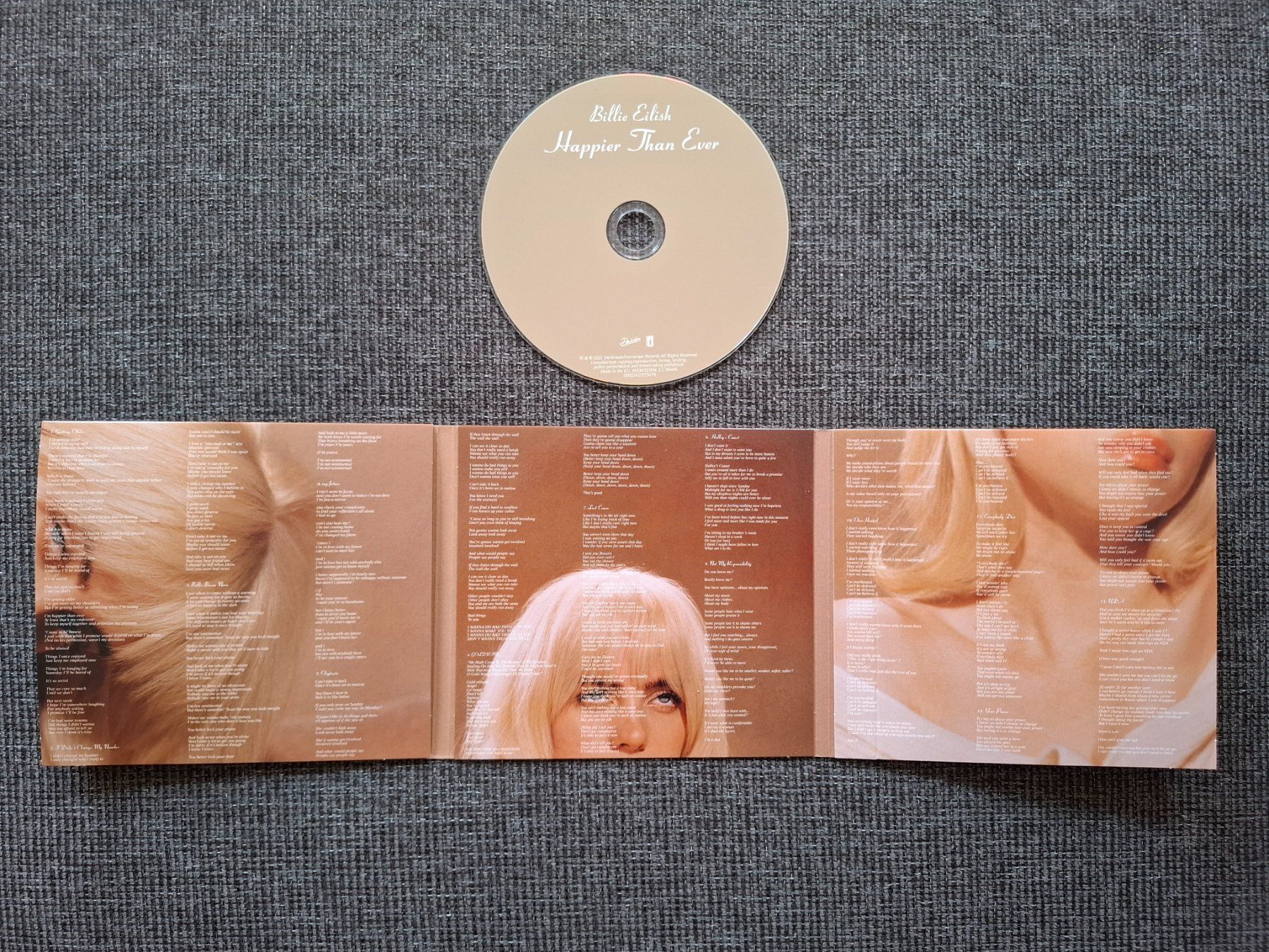 CDs: CD Billie Eilish - Happier Than Ever – Gebraucht aus La Neuveville von maripiou 2