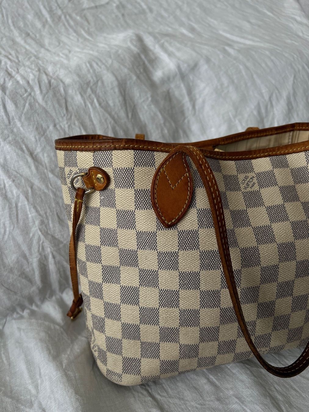 Louis Vuitton Borse da donna: Louis Vuitton Neverfull PM Damier Azur Canvas Leder – Usato da Biberist venduto da pin_ywg6 3